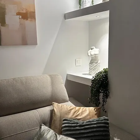 Rambla 48 Flat لقنت