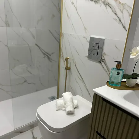 Rambla 48 Flat لقنت